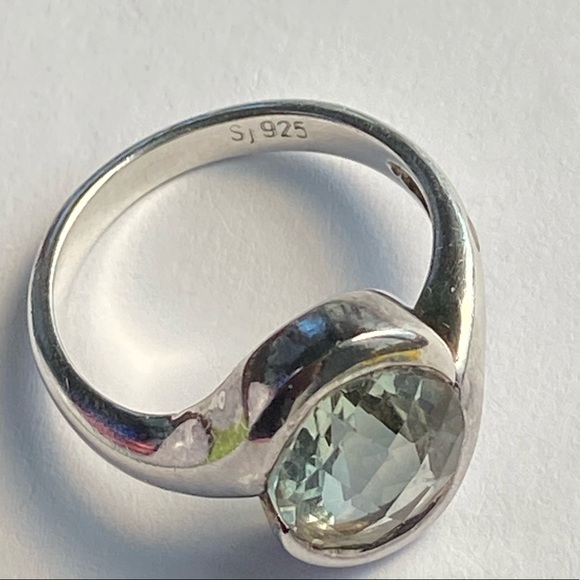 Sterling silver ring - Picture 3 of 4